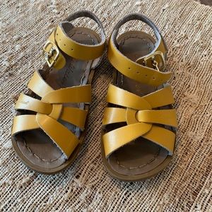 Saltwater Sandals